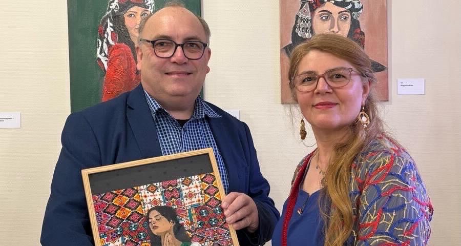 a0c6bca2 20e9 47e2 a73e 3ba43755ef0a width=1920