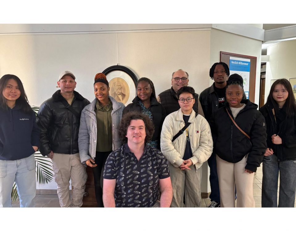 Bilder vom Exkursionstag vom 25.03.2025 mit den Auszubildenden (1) (2) 01