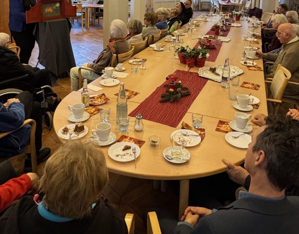 f6fa40e9 930e 4aac a15e 9521e28ddc69